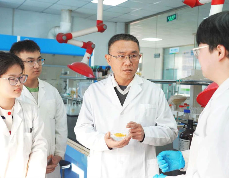 【邯郸日报】连运河：植物提取赛道领跑人