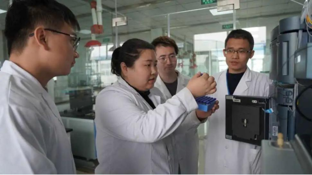 y80000永利棋牌(中国)有限公司官网