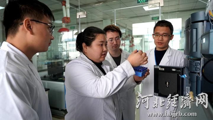 y80000永利棋牌(中国)有限公司官网